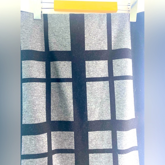 Jules & Leopold Pencil Skirt - Picture 6 of 8